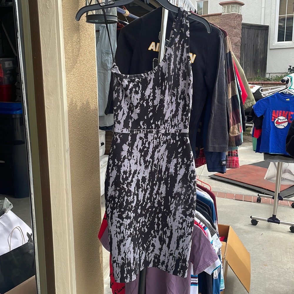 BCBG Max Azaria one shoulder tight dress XS